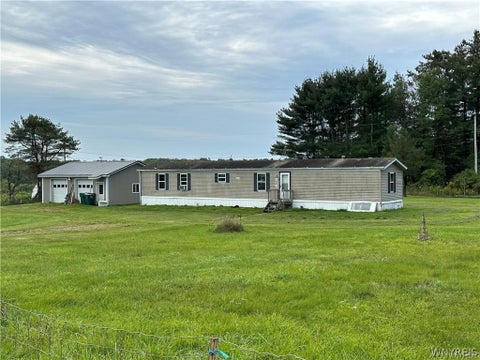 Mobile Home For Sale - 5516 Babbit Drive<br/> Pike, NY 14536