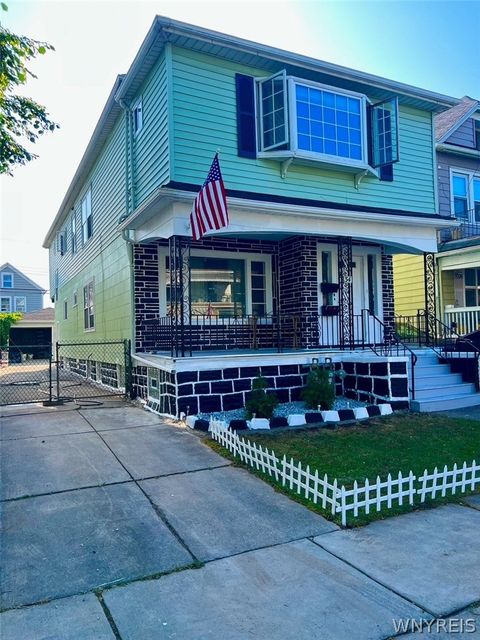 Photo of 34 Sandrock Road, Buffalo, NY 14207 (MLS # B1661732)