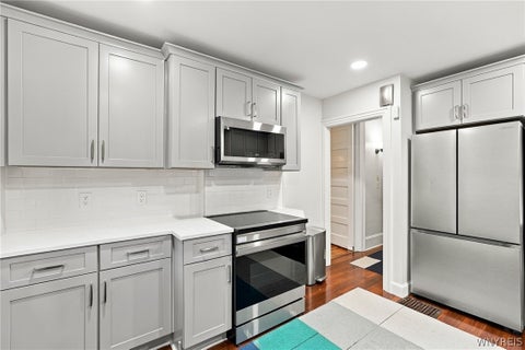 Tiny photo for 26 Soldiers Place, Buffalo, NY 14222 (MLS # B1723274)