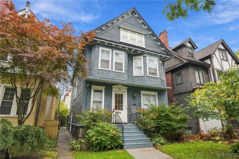 Photo of 26 Soldiers Place, Buffalo, NY 14222 (MLS # B1723274)