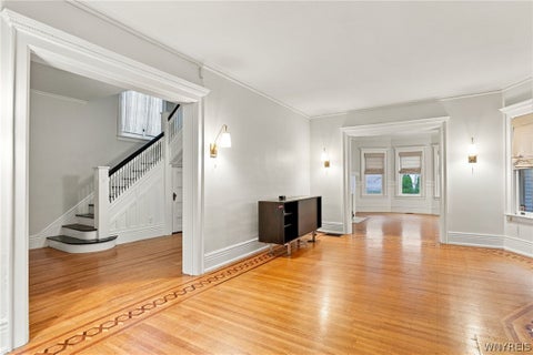 Tiny photo for 26 Soldiers Place, Buffalo, NY 14222 (MLS # B1723274)