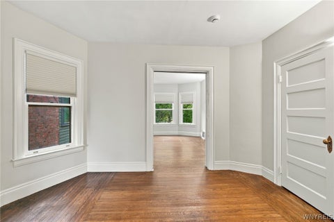 Tiny photo for 26 Soldiers Place, Buffalo, NY 14222 (MLS # B1723274)