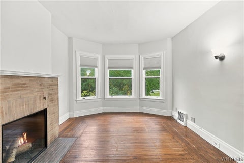 Tiny photo for 26 Soldiers Place, Buffalo, NY 14222 (MLS # B1723274)