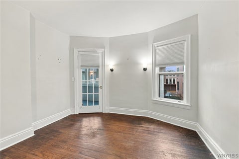 Tiny photo for 26 Soldiers Place, Buffalo, NY 14222 (MLS # B1723274)