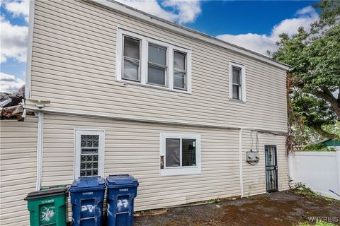 Tiny photo for 25 N Central Avenue #E, Buffalo, NY 14212 (MLS # B1634136)
