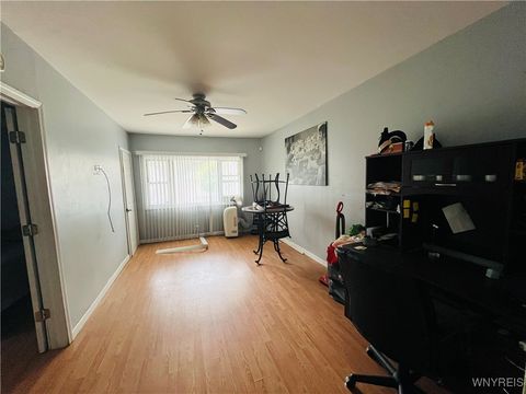 Tiny photo for 25 N Central Avenue #E, Buffalo, NY 14212 (MLS # B1634136)