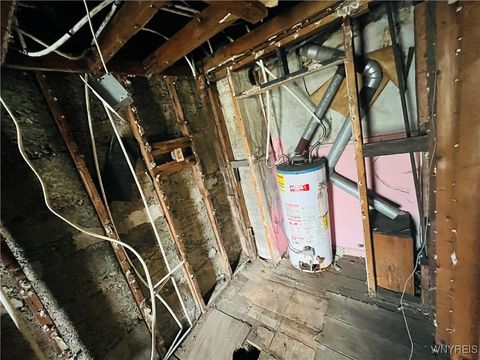 Tiny photo for 25 N Central Avenue #E, Buffalo, NY 14212 (MLS # B1634136)