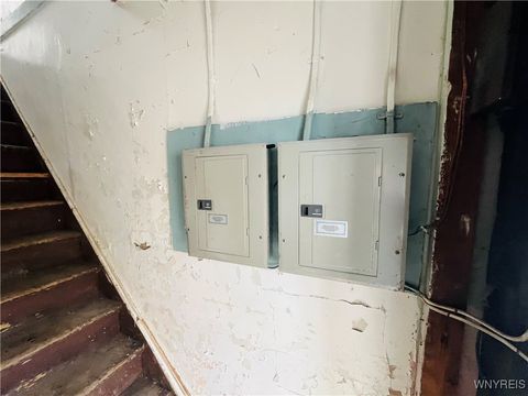 Tiny photo for 25 N Central Avenue #E, Buffalo, NY 14212 (MLS # B1634136)