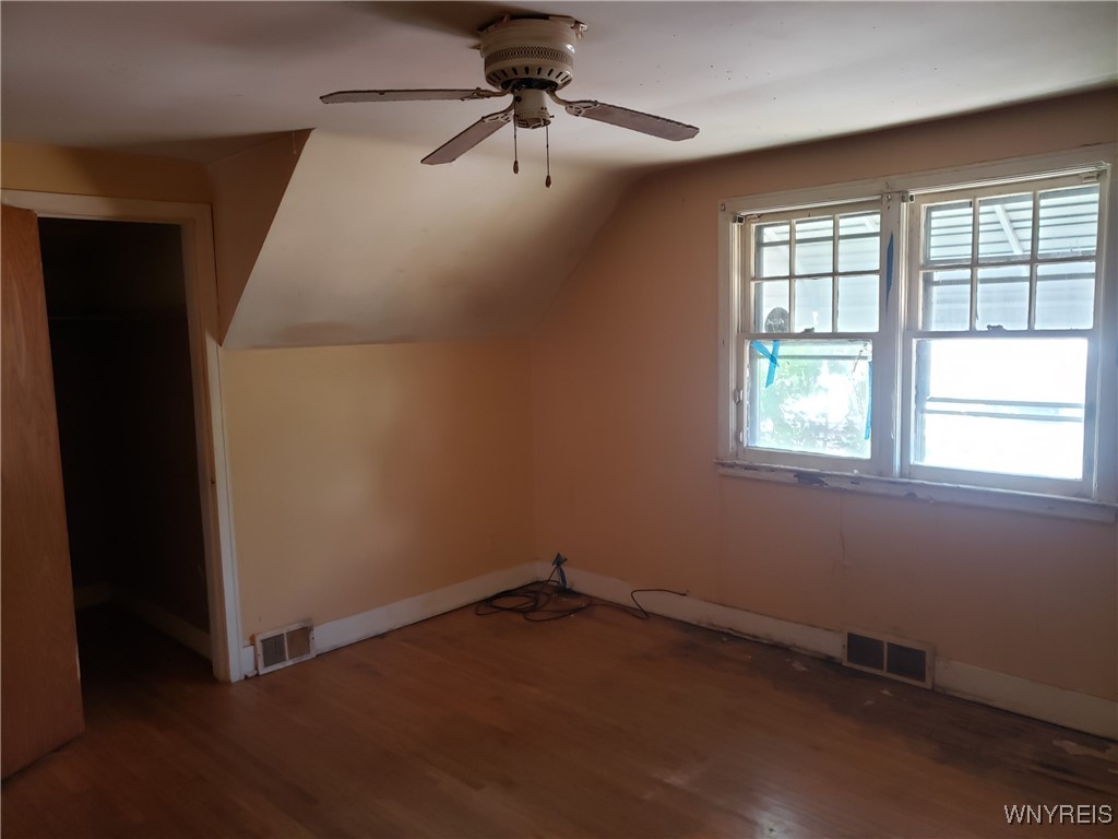 Buffalo, New York 14215, United States, 3 Bedrooms Bedrooms, ,1 BathroomBathrooms,Residential,Pending,239742