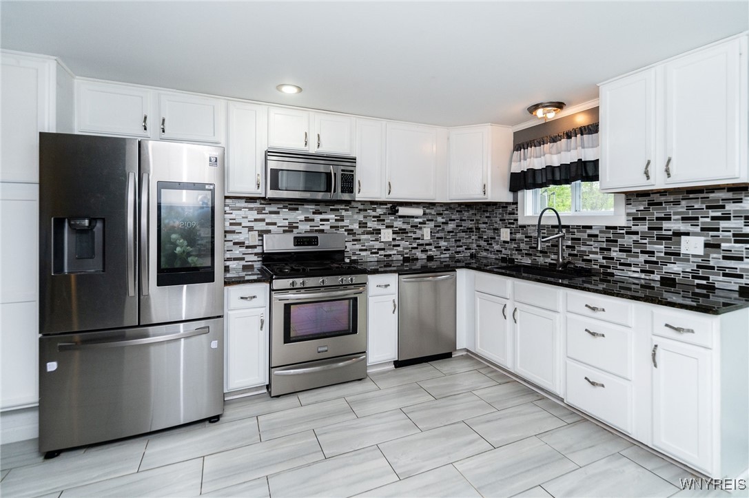 63 Linwood Avenue, Warsaw, New York image 5