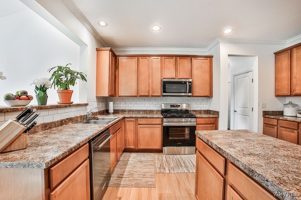 5042 Woodway Court, Hamburg, New York image 19
