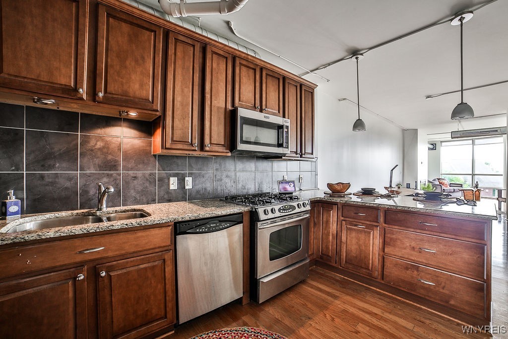 132 Lakefront Boulevard #204, Buffalo, New York image 16