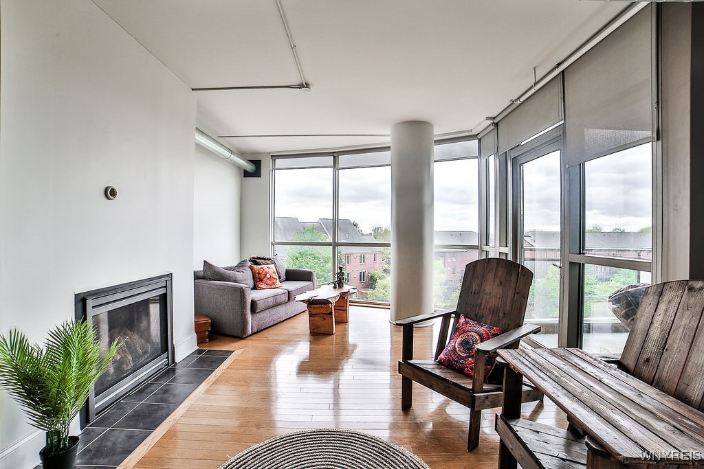 132 Lakefront Boulevard #204, Buffalo, New York image 5