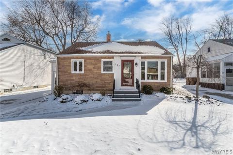Photo of 127 Briarcliff Road, Cheektowaga, NY 14225 (MLS # B1665763)