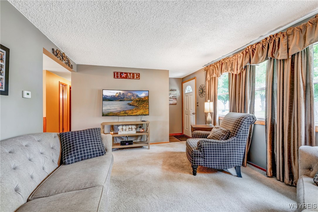 7 Cannas Court