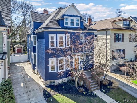 Photo of 805 Auburn Avenue, Buffalo, NY 14222 (MLS # B1529984)