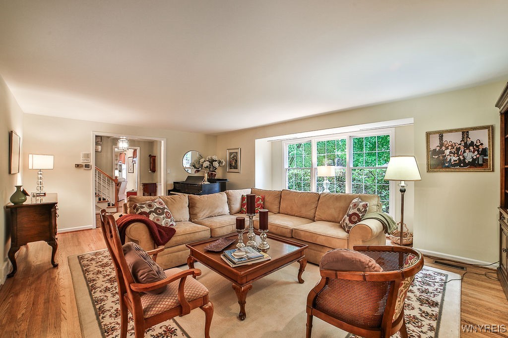 11 Farmington Road, Amherst, New York image 13