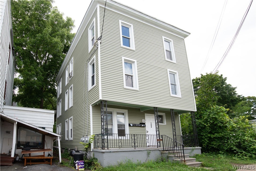 504 Arthur Street