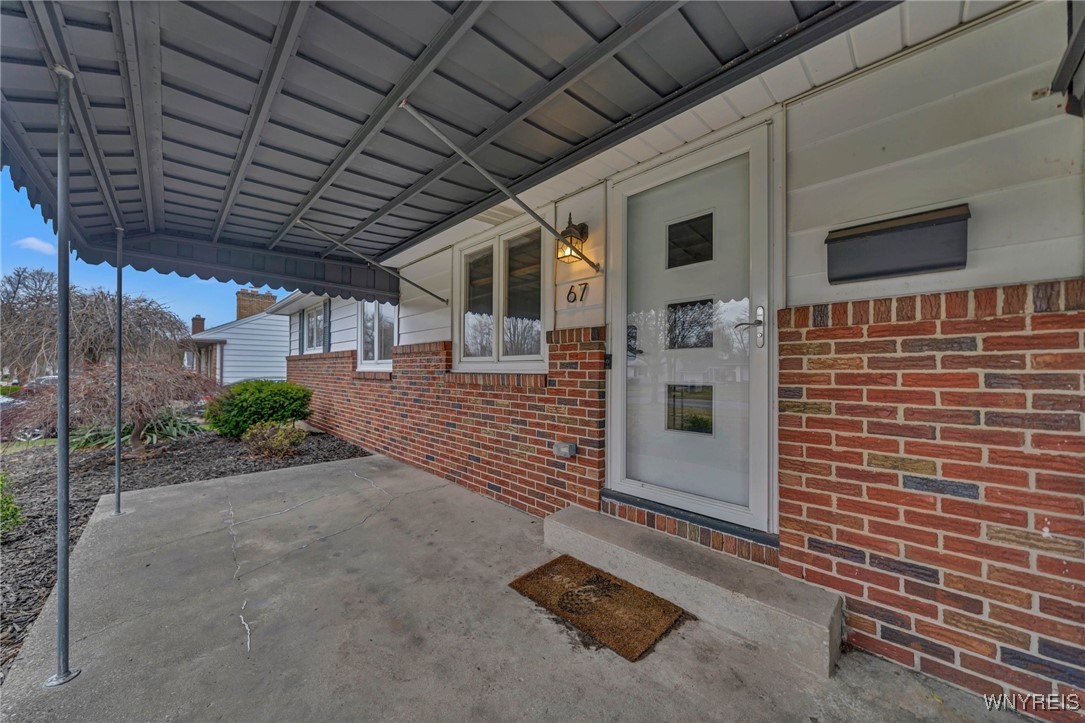67 Rosedale Boulevard, Amherst, New York image 2