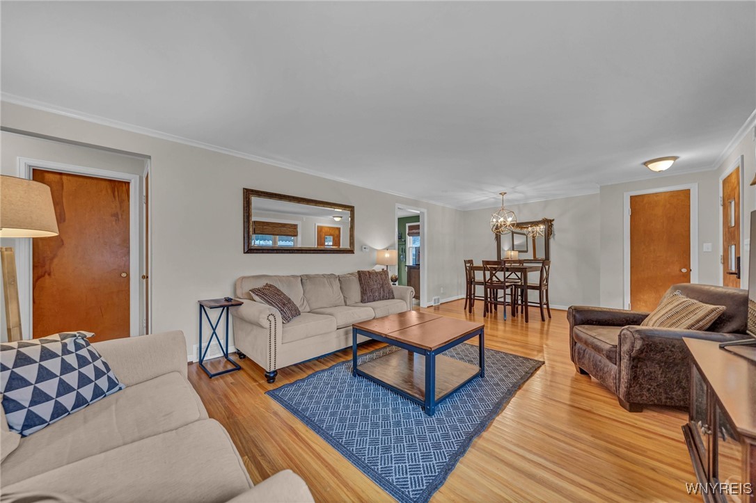 67 Rosedale Boulevard, Amherst, New York image 3