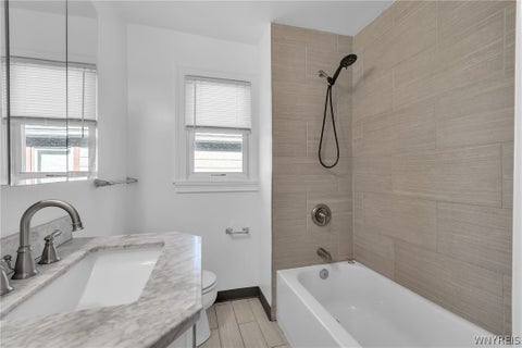Tiny photo for 69 W Northrup Place, Buffalo, NY 14214 (MLS # B1705943)