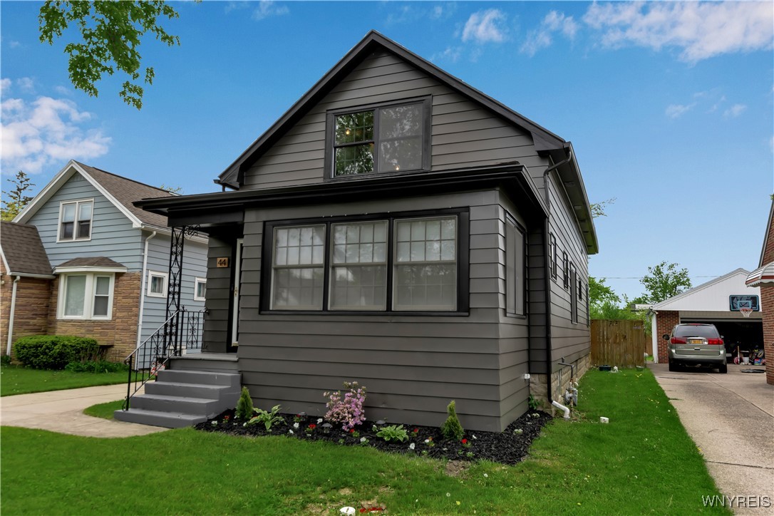 44 Cable Street, Tonawanda, New York image 2
