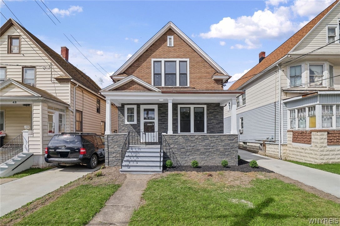 40 Benson Avenue