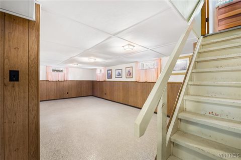 Tiny photo for 250 S 2nd Street, Lewiston, NY 14092 (MLS # B1660644)