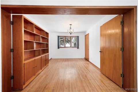 Tiny photo for 250 S 2nd Street, Lewiston, NY 14092 (MLS # B1660644)