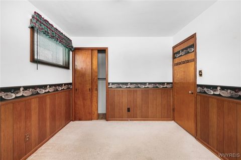 Tiny photo for 250 S 2nd Street, Lewiston, NY 14092 (MLS # B1660644)