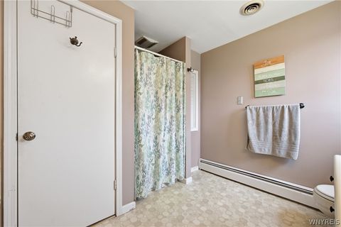 Tiny photo for 8860 Disney Drive, Niagara, NY 14304 (MLS # B1684824)