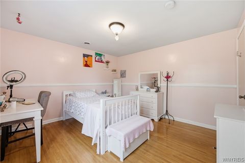 Tiny photo for 8860 Disney Drive, Niagara, NY 14304 (MLS # B1684824)