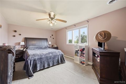 Tiny photo for 8860 Disney Drive, Niagara, NY 14304 (MLS # B1684824)