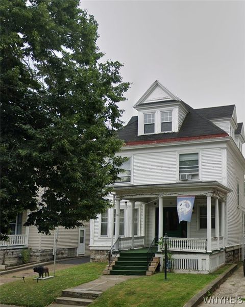 Apartment For Rent - 96 Fargo Avenue #REAR<br/> Buffalo, NY 14201