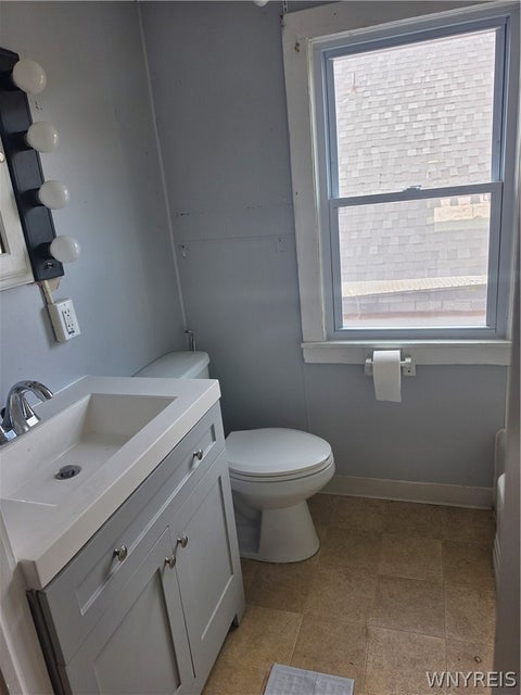 Tiny photo for 255 Ashland Avenue #3, Buffalo, NY 14222 (MLS # B1718739)