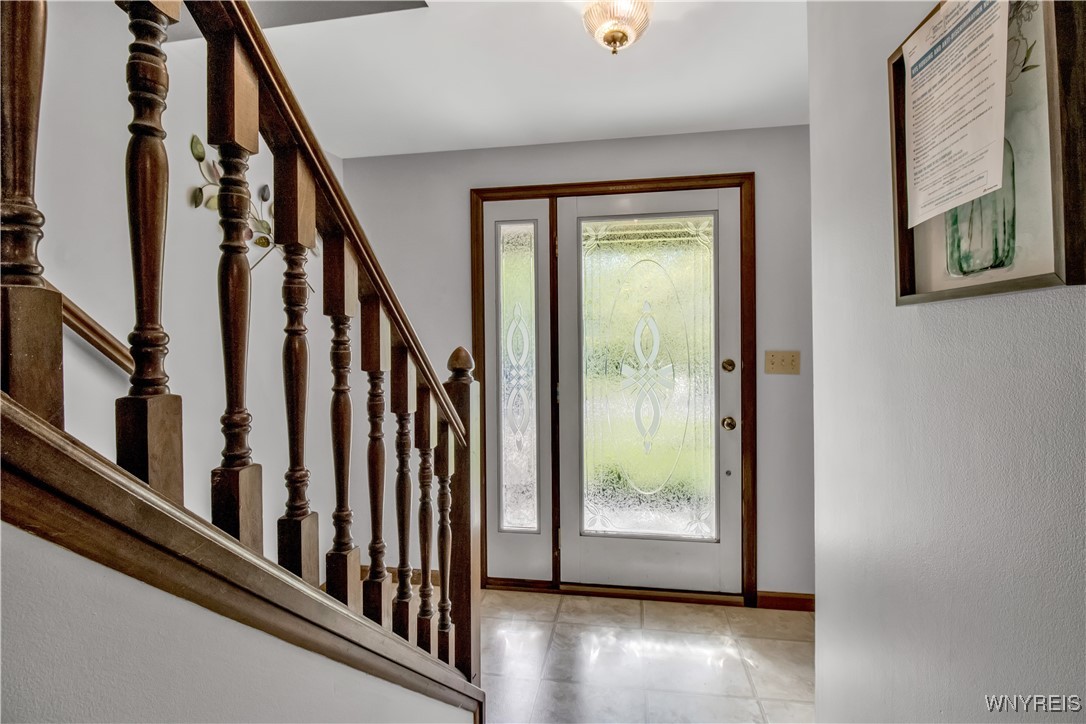 4905 Winterway Lane, Hamburg, New York image 17