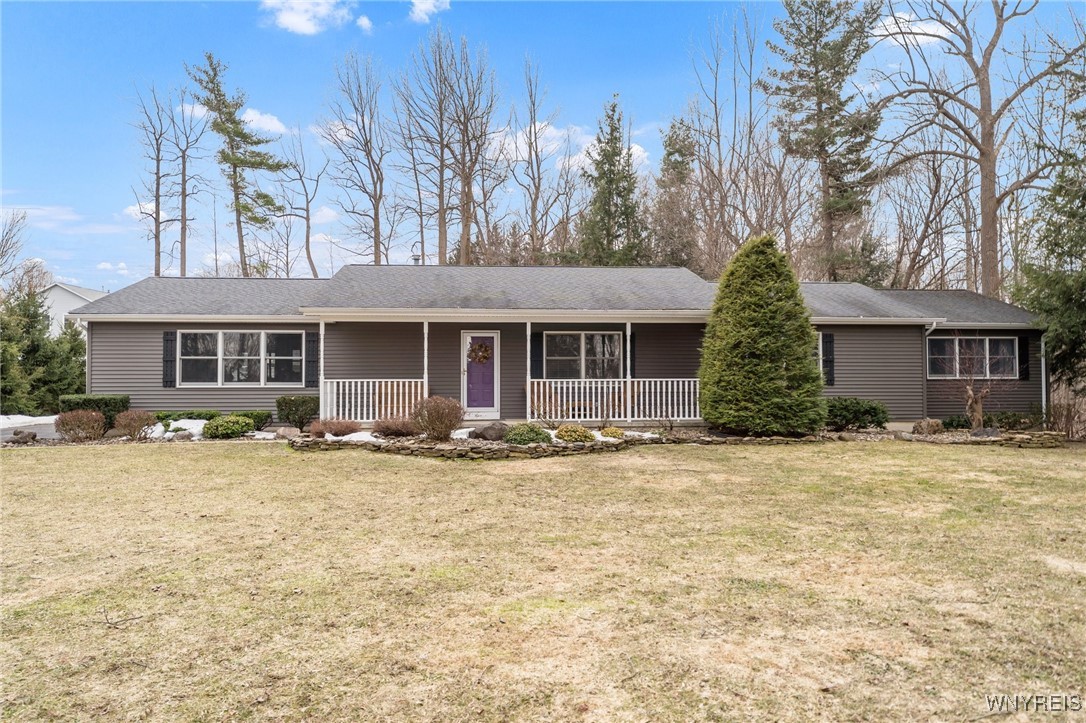 2840 Bullis Road, Elma, New York image 1