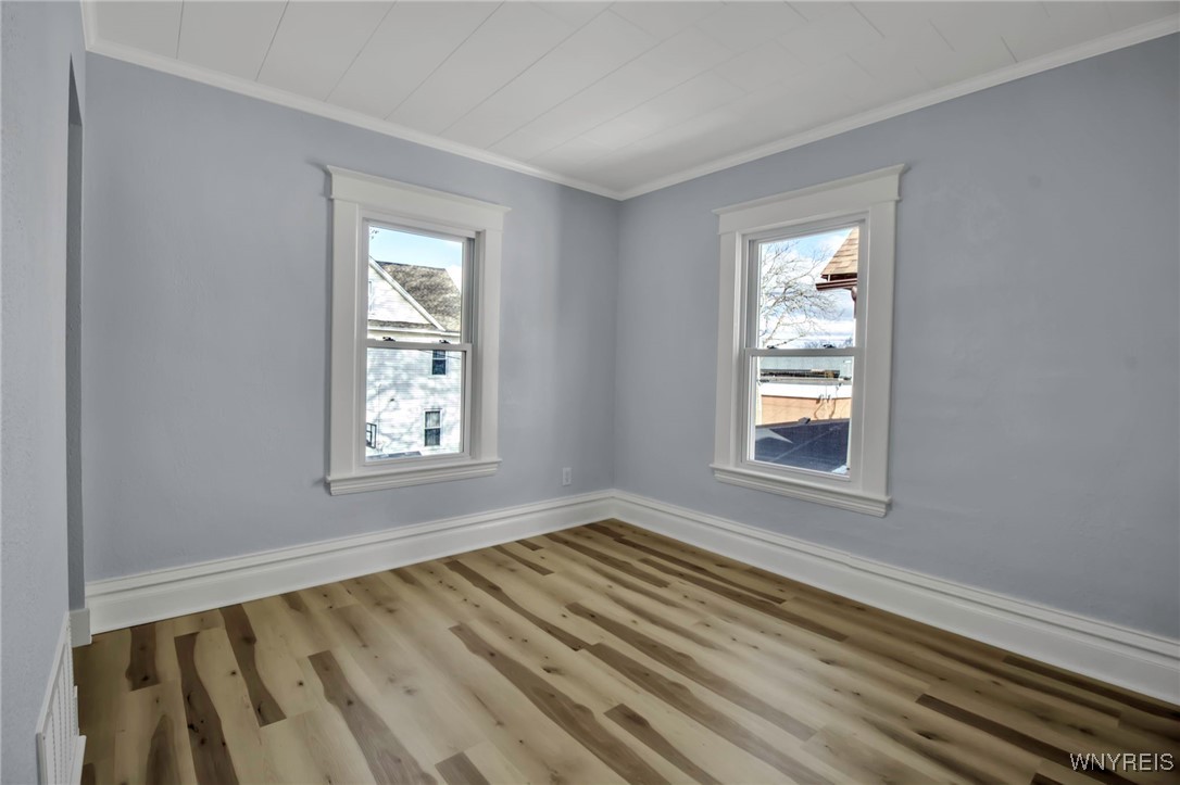 Shelby, New York 14103, United States, 4 Bedrooms Bedrooms, ,1 BathroomBathrooms,Residential,Active,94177