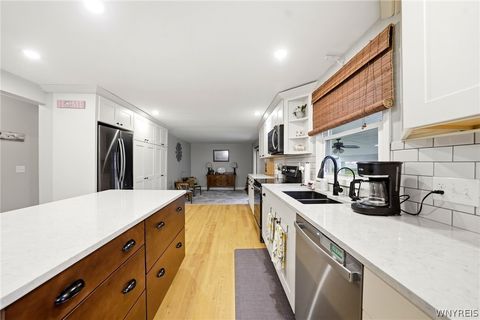 Tiny photo for 4 Woodward Court, West Seneca, NY 14224 (MLS # B1675875)