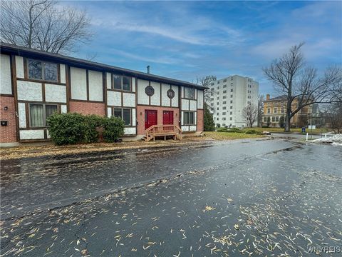 Photo of 322 Summer Street #322, Buffalo, NY 14222 (MLS # B1581571)