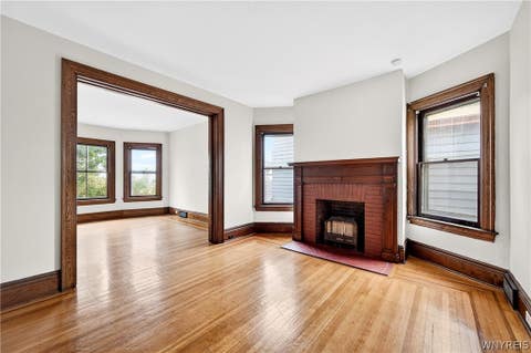 Tiny photo for 289 Auburn Avenue, Buffalo, NY 14213 (MLS # B1693457)