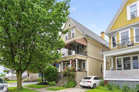 Tiny photo for 289 Auburn Avenue, Buffalo, NY 14213 (MLS # B1693457)