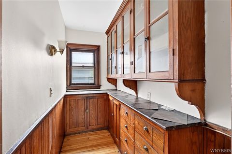 Tiny photo for 289 Auburn Avenue, Buffalo, NY 14213 (MLS # B1693457)