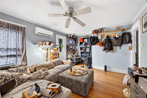 Tiny photo for 289 Auburn Avenue, Buffalo, NY 14213 (MLS # B1693457)