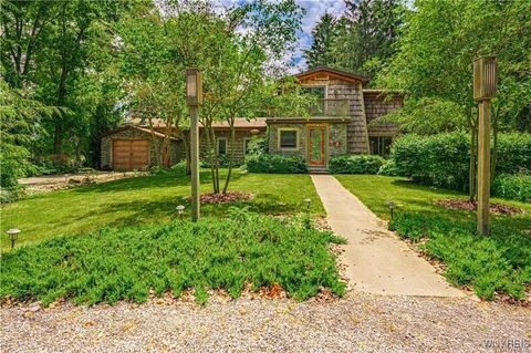 Apartment For Sale - 5948 Chestnut Road<br/> Niagara County, Newfane, NY 14108