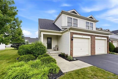 Townhouse For Sale - 37 Hanover Street<br/> Erie County, Lancaster, NY 14086