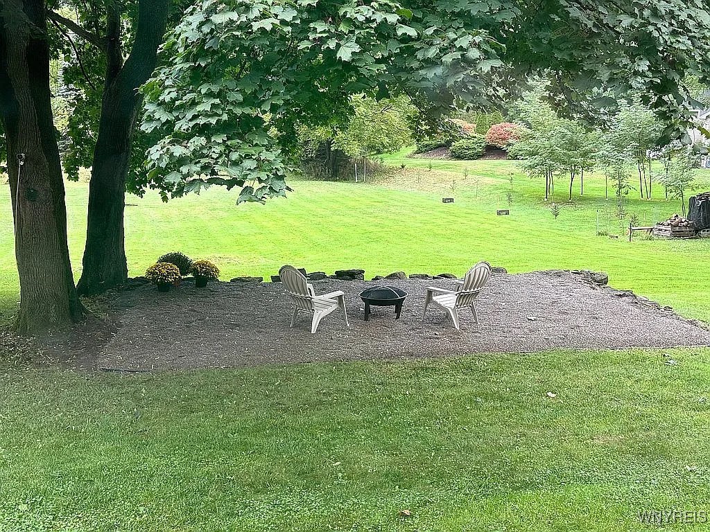 10448 Clarence Center Road, Clarence, New York image 32