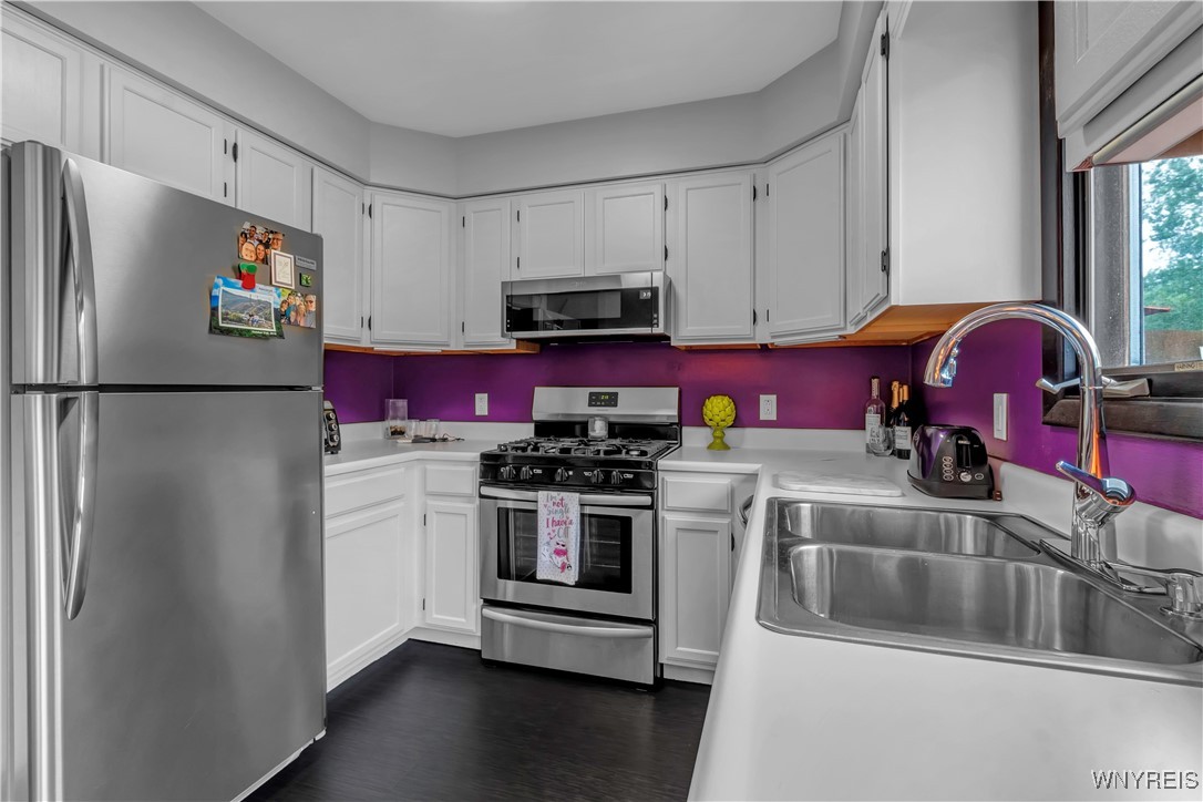126 Rebecca Park, Buffalo, New York image 17