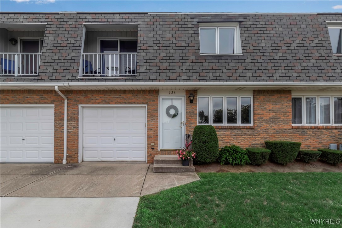 126 Rebecca Park, Buffalo, New York image 1