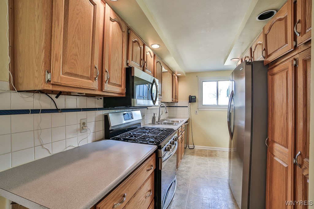 51 Clearvale Drive, Cheektowaga, New York image 16
